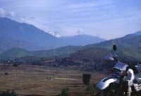 nepal232.jpg (10447 バイト)